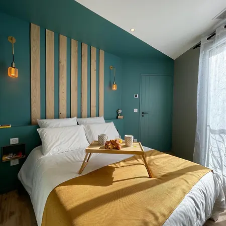 Les Eseos アパート *